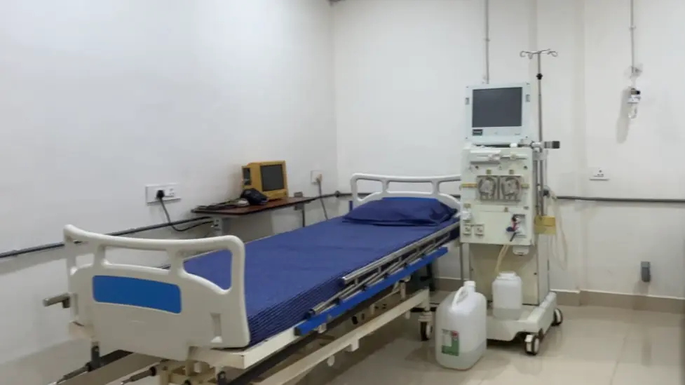 Dialysis unit image	24/7 haemodialysis unit at Abdul Khadir Hospital Nagercoil – chronic kidney disease care